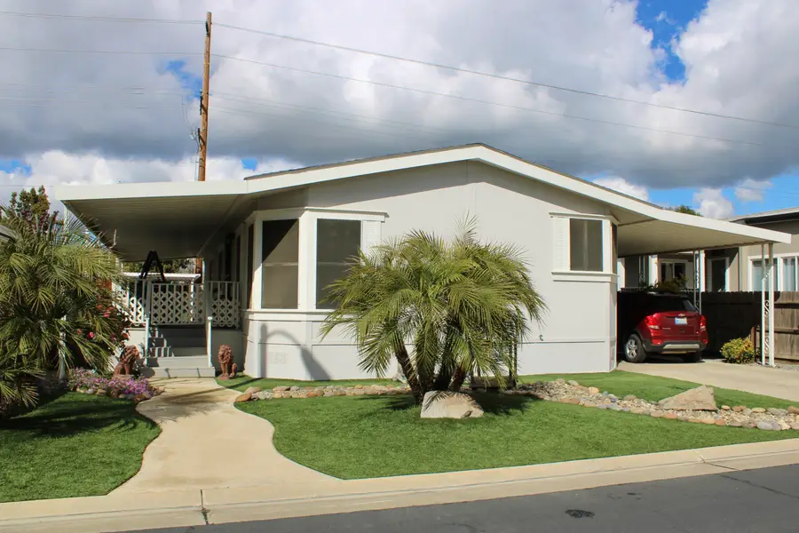 100 S Westwood Street #17, Porterville, CA 93257 - #3