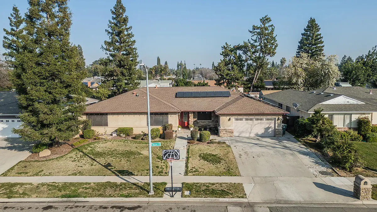 5644 N Hazel Avenue, Fresno, CA 93711 - #1