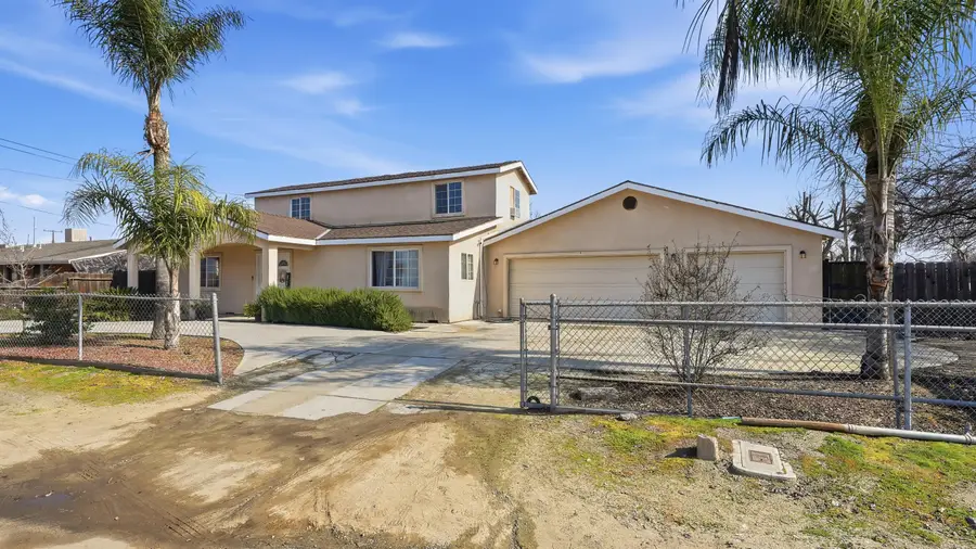 916 S Cottage Street, Porterville, CA 93257 - #3
