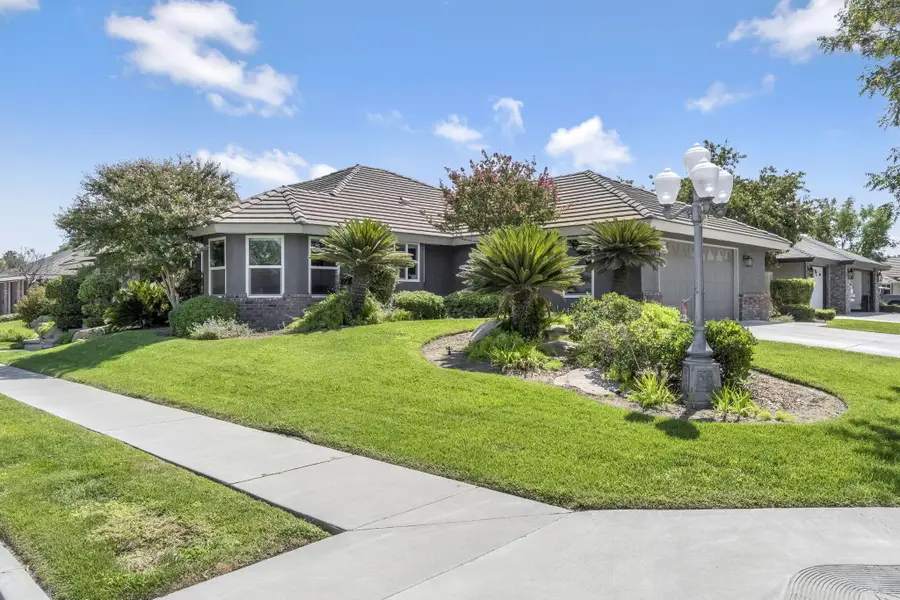 1405 Lincon Lane, Lemoore, CA 93245 - #2