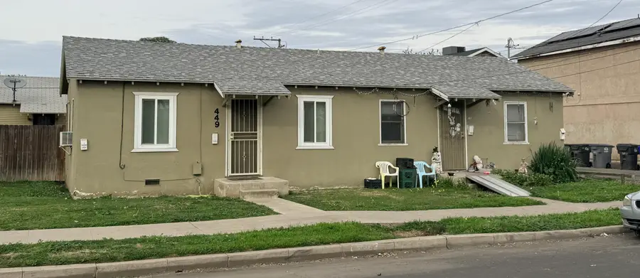 447 W Maple Street, Exeter, CA 93221 - #2