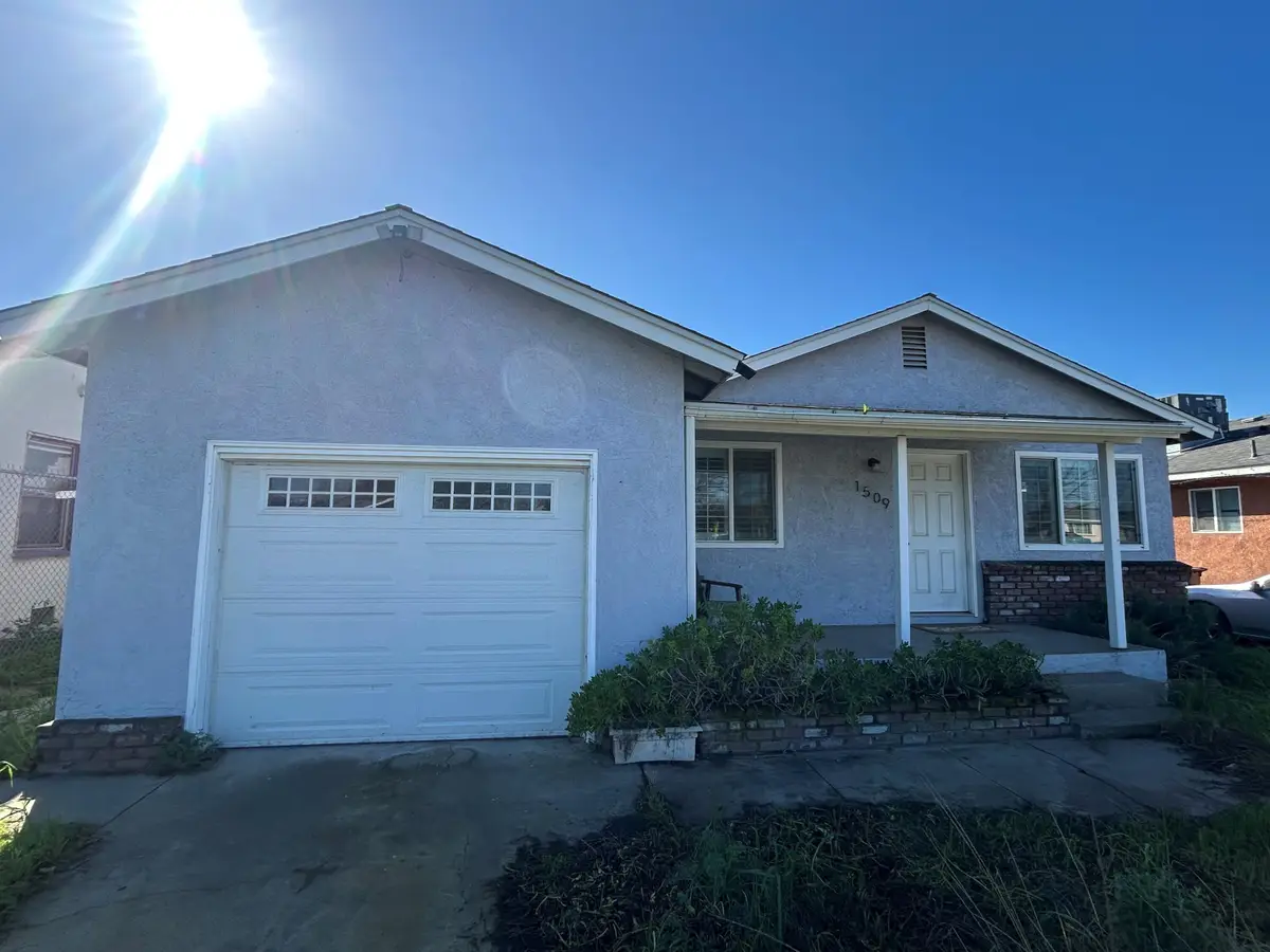1509 Hall Avenue, Corcoran, CA 93212 - #1