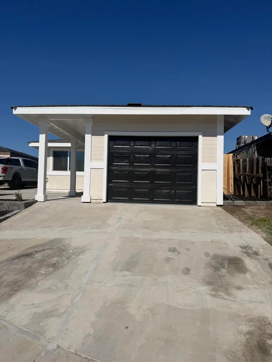 834 Mohoff Court, Porterville, CA 93257 - #2