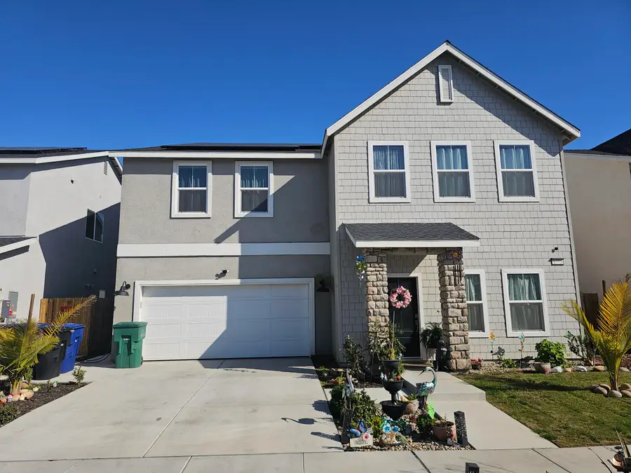 1773 N Sophia Street, Hanford, CA 93230 - #2