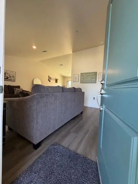 1192 Creekside Place, Porterville, CA 93257 - #3