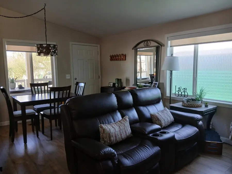 314 N Albert #42, Exeter, CA 93221 - #3