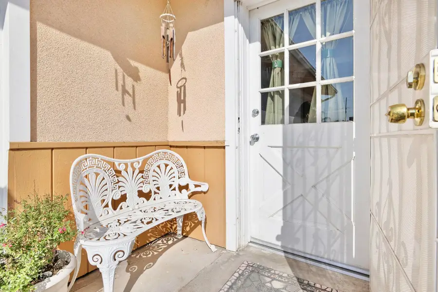 3942 W Vassar Avenue, Visalia, CA 93277 - #3