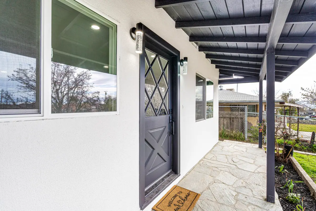 2317 Lynwood Street, Bakersfield, CA 93306 - #1