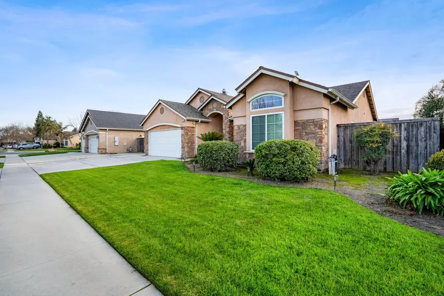 1783 Rosa Avenue, Tulare, CA 93274 - #2