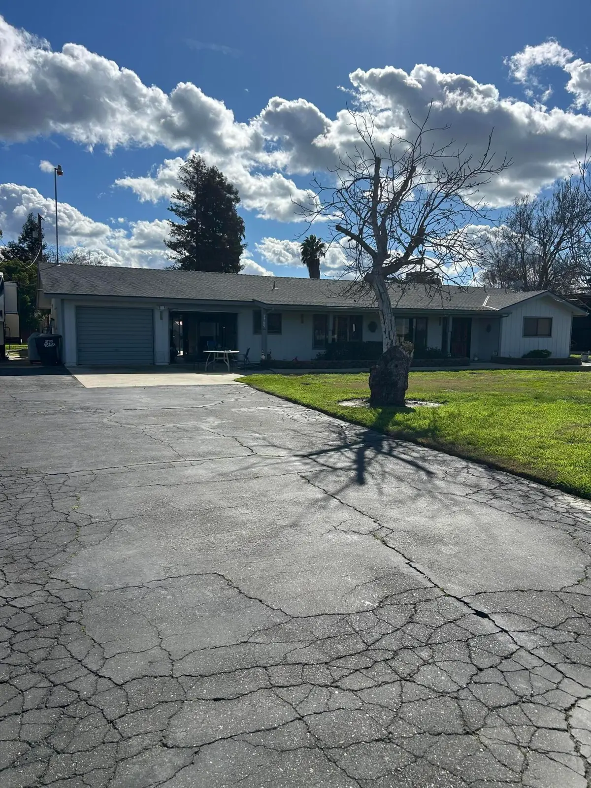2745 E Goshen Avenue Ne, Visalia, CA 93292 - #1