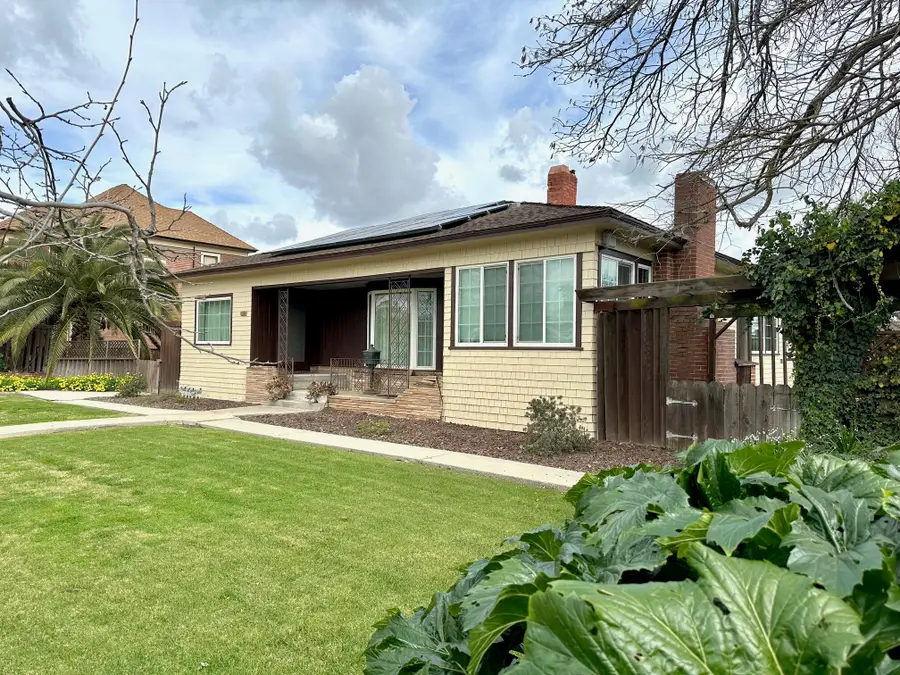 1301 N Douty, Hanford, CA 93230 - #2