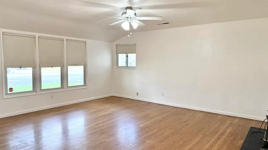 2335 N Douty Street, Hanford, CA 93230 - #3