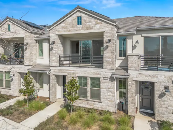 602 W Mahogany Lane, Clovis, CA 93612