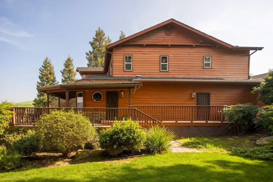 24211 Johns Drive, Porterville, CA 93257 - #3