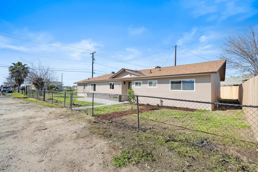 760 Crass Avenue, Hanford, CA 93230 - #3
