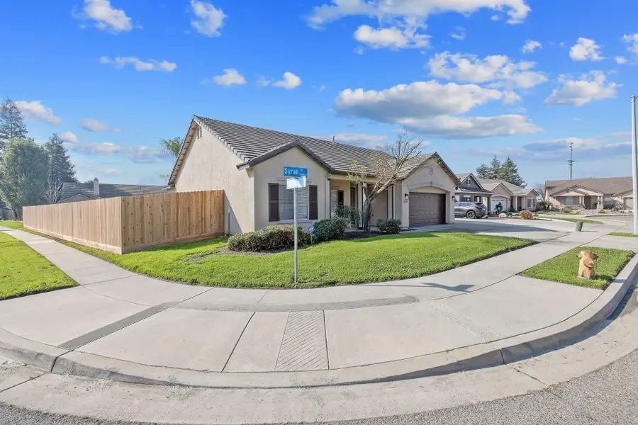 1159 Syrah Court, Tulare, CA 93274 - #2