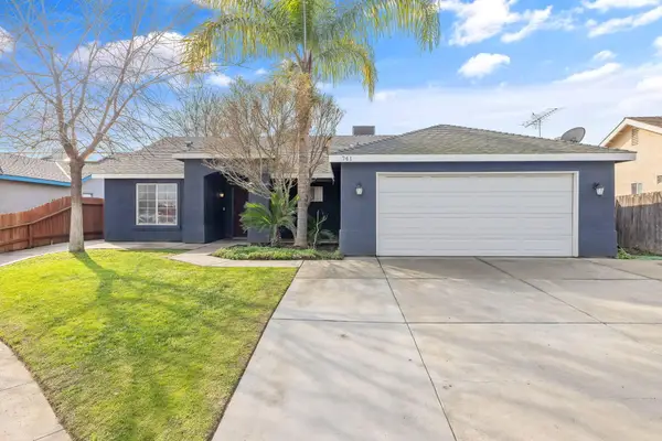 741 Bender Court, Tulare, CA 93274