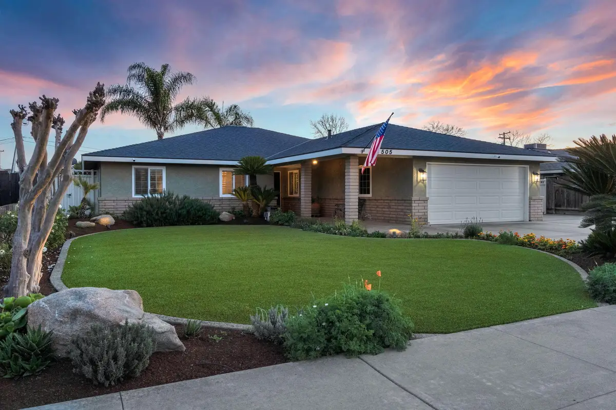 505 Ash Street, Lemoore, CA 93245 - #1