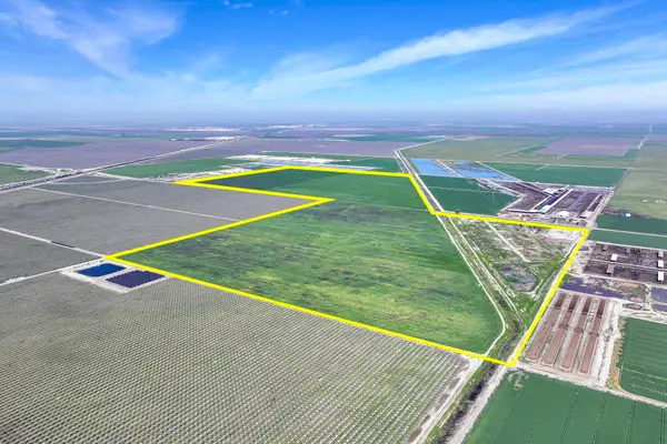 4645 Avenue 120 #120, Corcoran, CA 93212