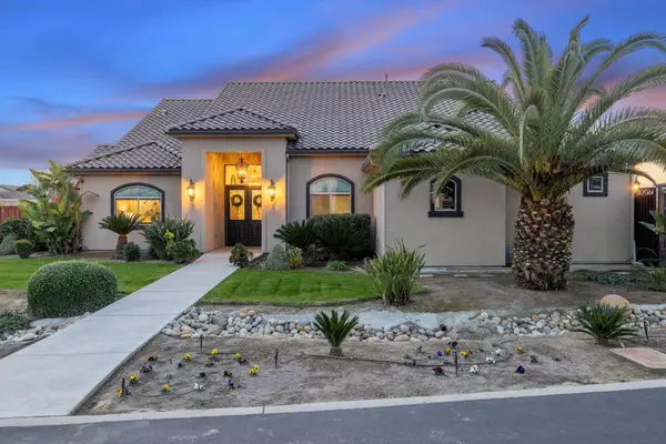 2433 Diamante Drive, Tulare, CA 93274