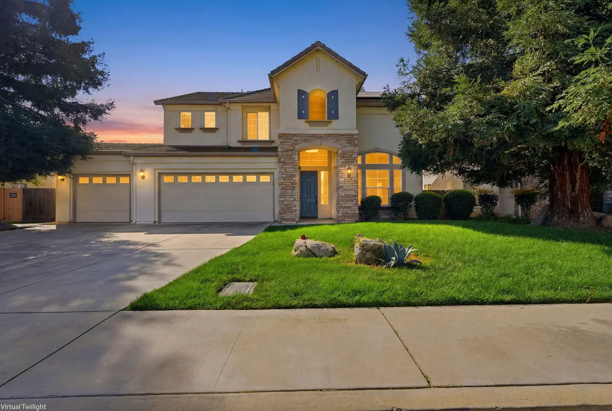 3947 E Cambridge Avenue, Visalia, CA 93292 - #1