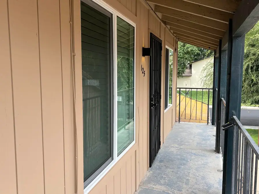 657 W Parlier Avenue #125, Reedley, CA 93654 - #2