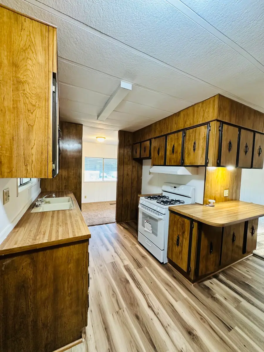 314 N Albert Avenue #101, Exeter, CA 93221 - #2