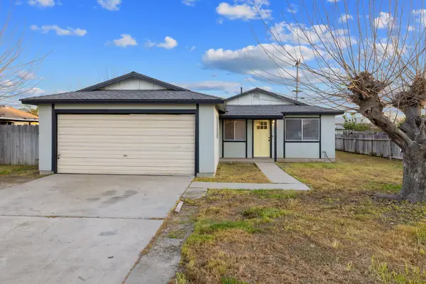 1399 Carla Avenue, Pixley, CA 93256