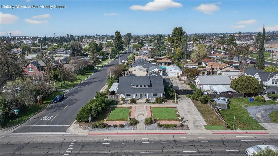 435 N Alta Avenue, Dinuba, CA 93618 - #2