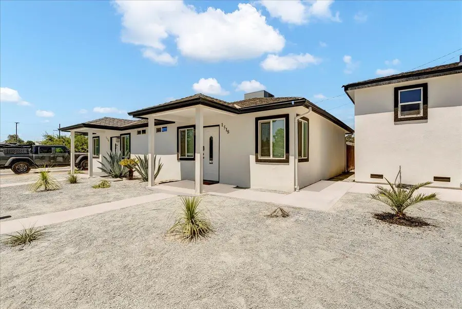 1518 W Grove Avenue, Visalia, CA 93291 - #3