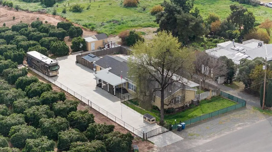 23547 Avenue 184, Porterville, CA 93257 - #2