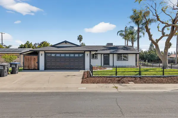 104 N Crumal Street, Visalia, CA 93292