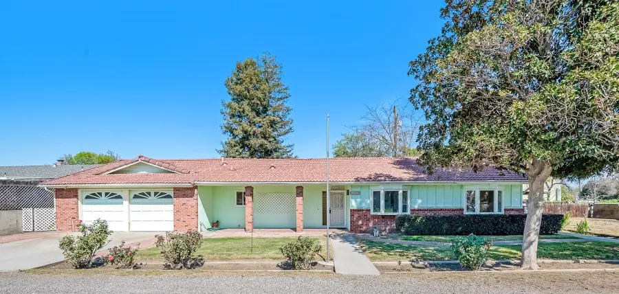 505 N Lovers Lane #D, Visalia, CA 93292 - #2