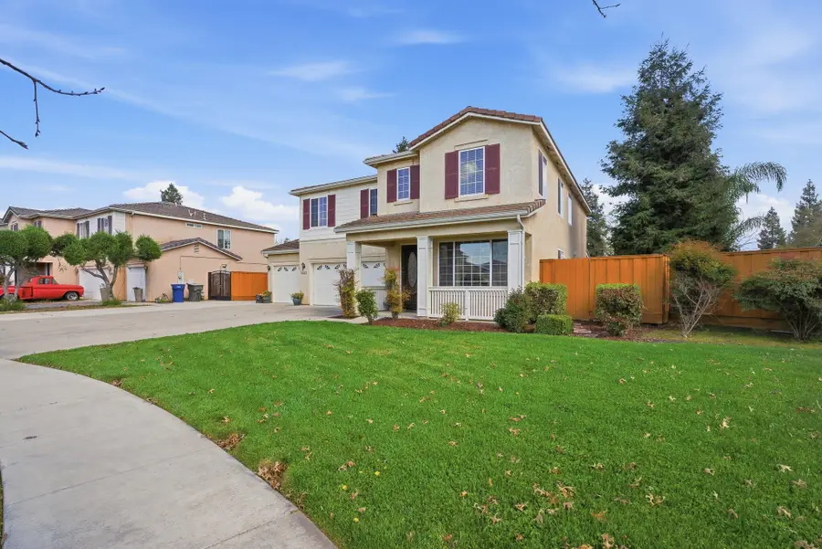 1612 Maduro Street, Tulare, CA 93274 - #3