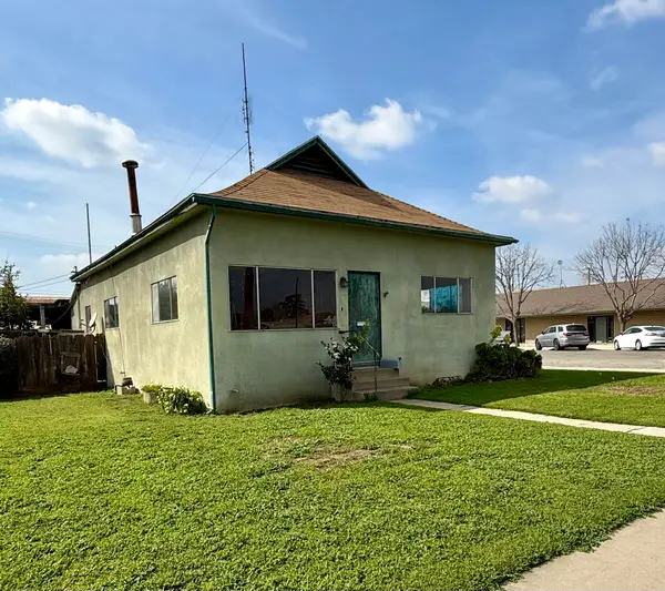 200 S D Street, Exeter, CA 93221