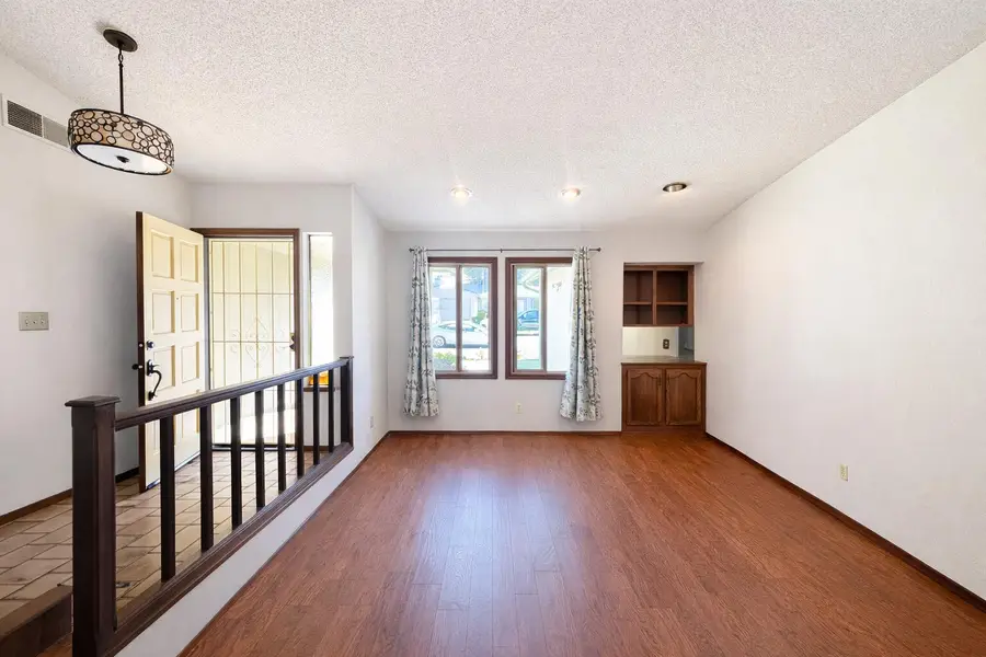 2020 E Four Creeks Court, Visalia, CA 93292 - #3