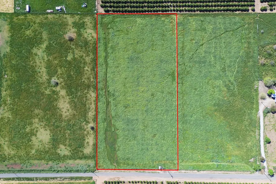 W Baker Street, Porterville, CA 93257 - #2