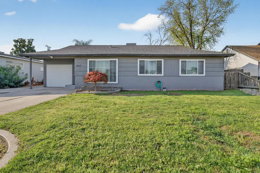 2627 W Tulare, Visalia, CA 93277 - #3