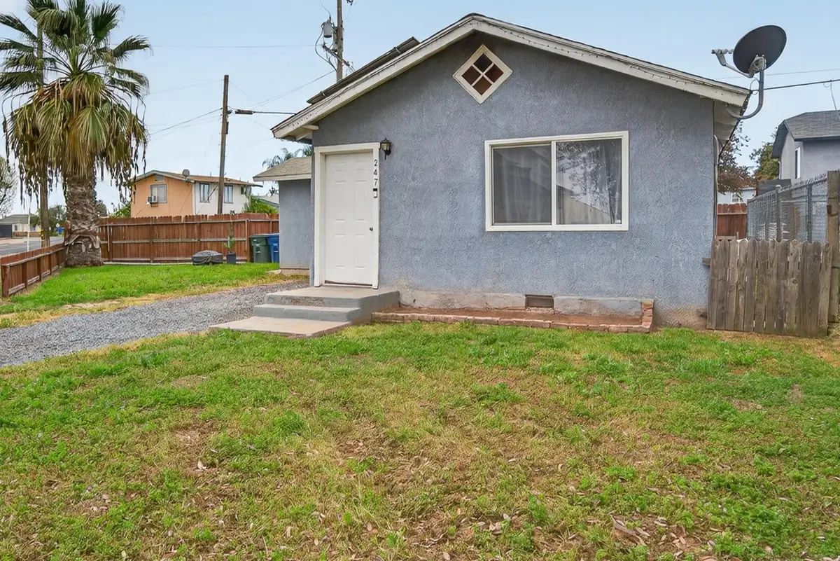 247 S College, Dinuba, CA 93618 - #1