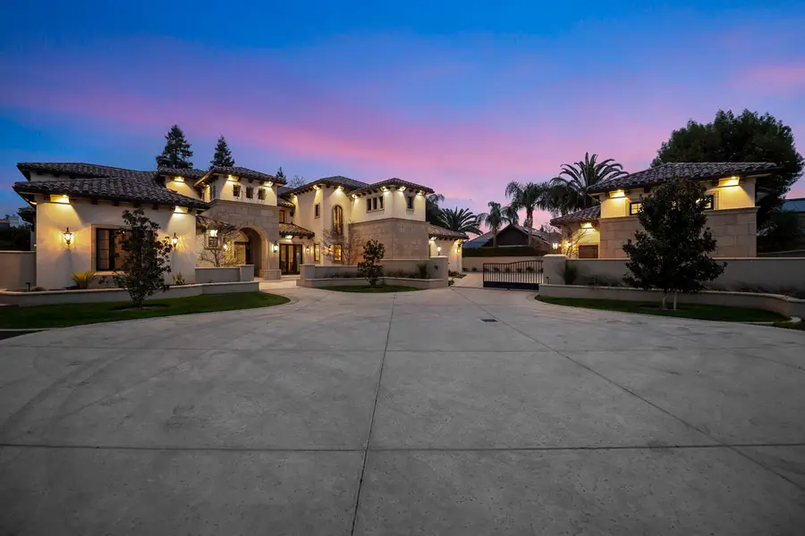 1742 N Pratos Street, Visalia, CA 93291 - #2