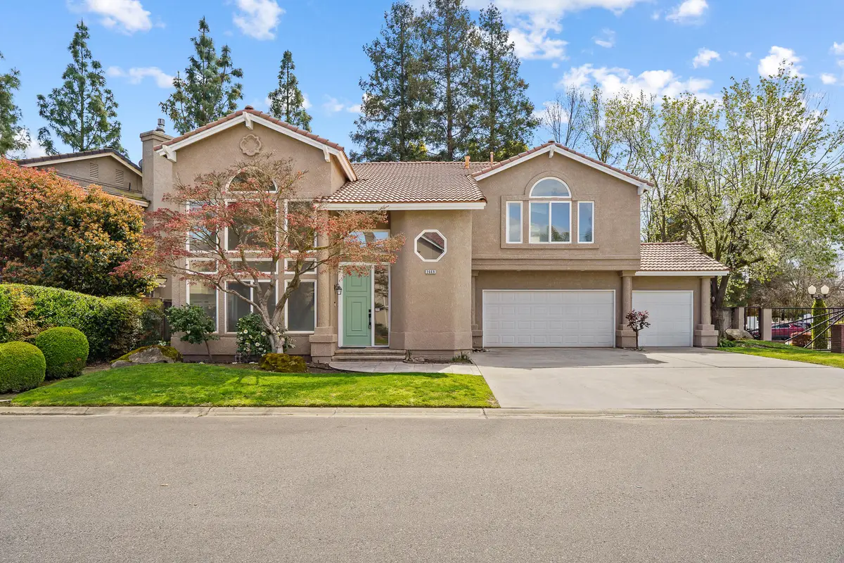 2669 E Sean Avenue, Fresno, CA 93720 - #1
