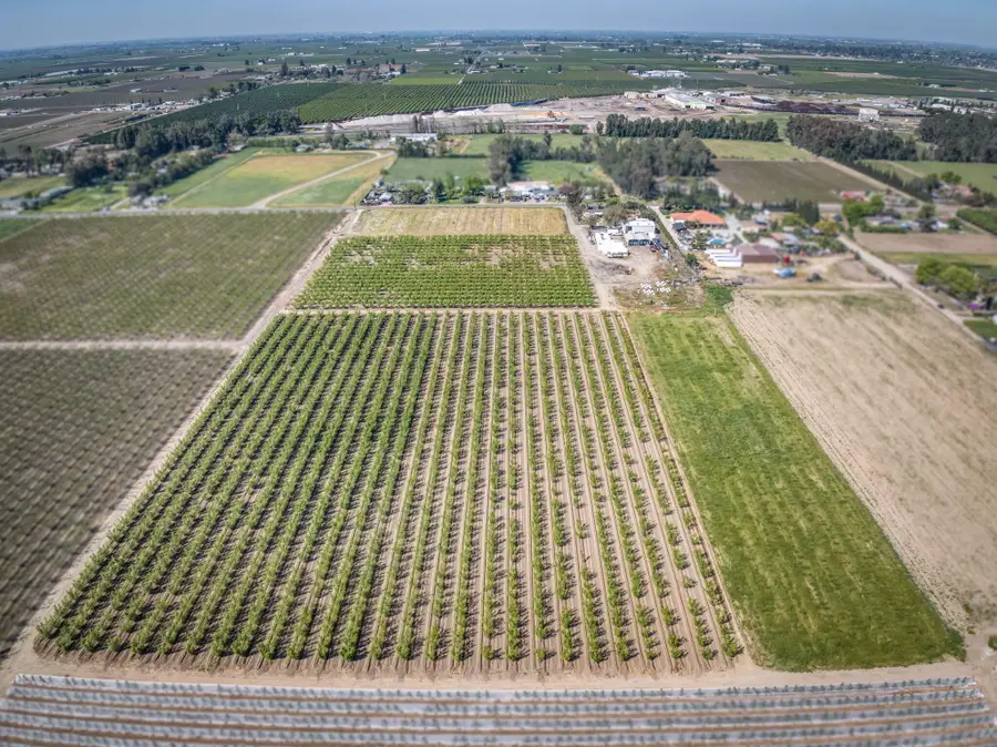 42682 Road 72, Dinuba, CA 93618 - #3