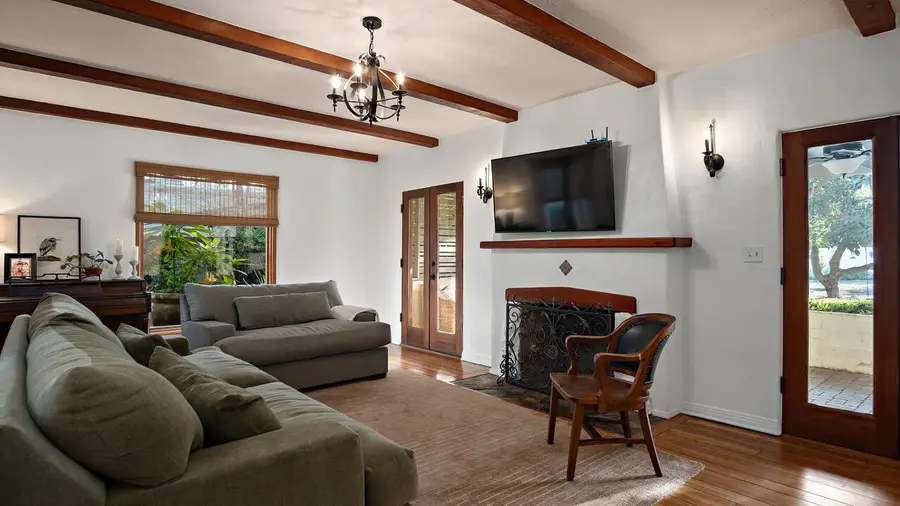 142 Carmelita Street, Porterville, CA 93257 - #2