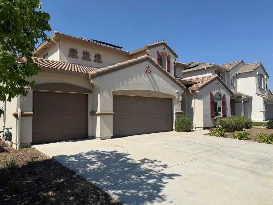 187 Emperor Way, Dinuba, CA 93618 - #3