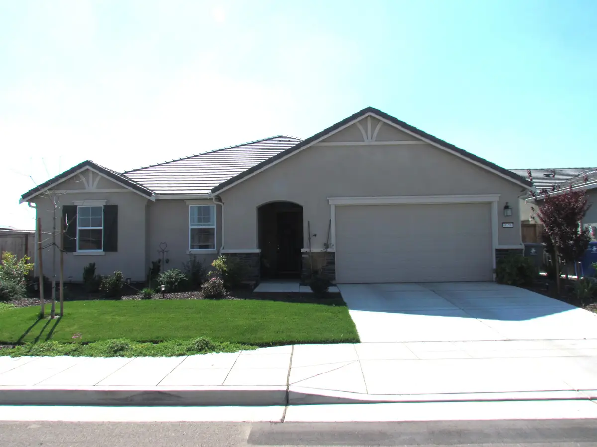 4758 Bellaire Avenue, Clovis, CA 93619 - #1