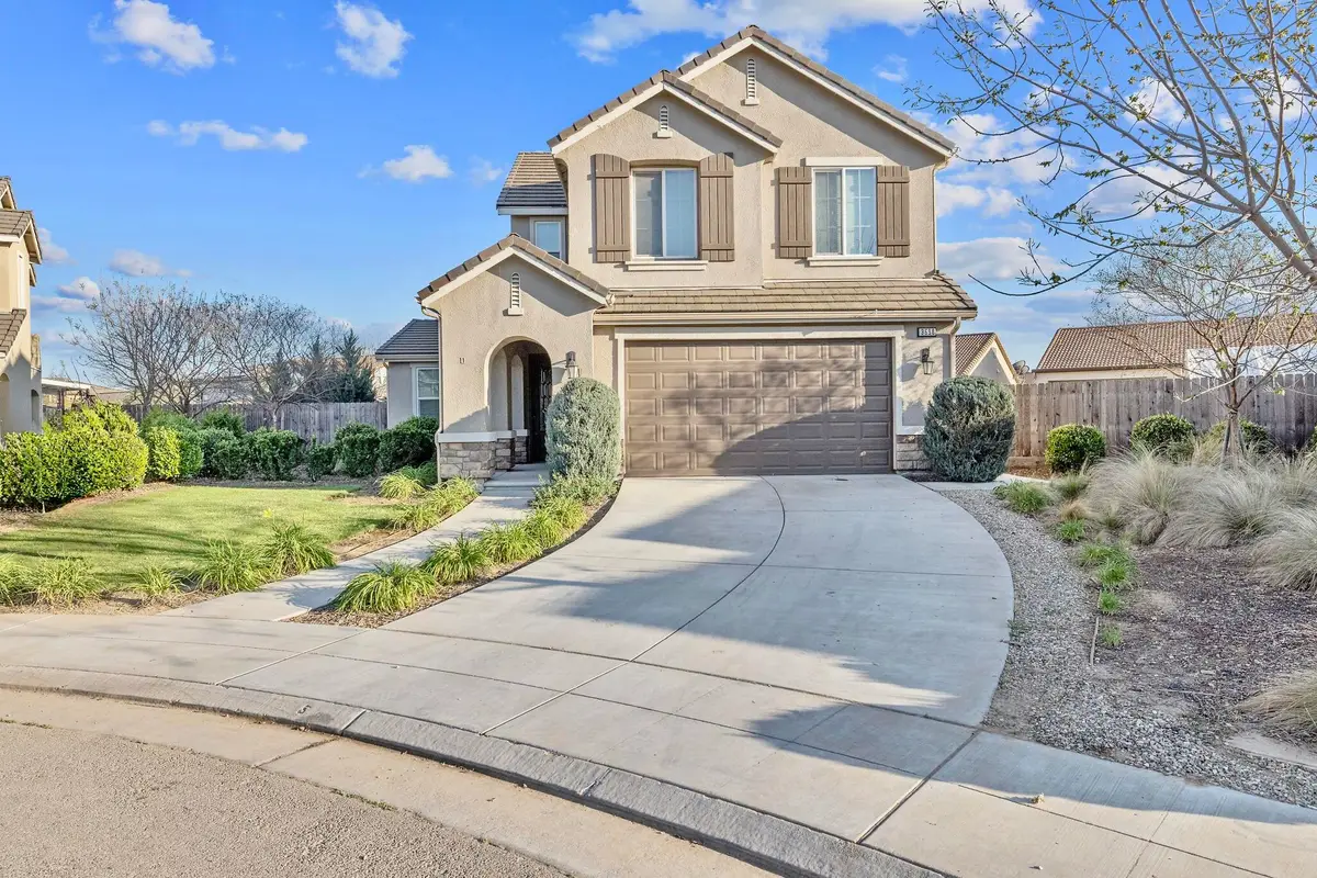 3698 Sussex Avenue, Clovis, CA 93619 - #1