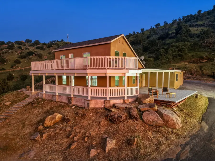 34453 Sierra Drive, Lemon Cove, CA 93244 - #3