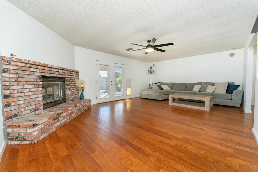 10200 Wayland Court, Bakersfield, CA 93312 - #3