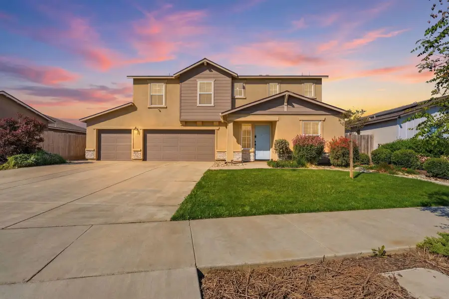 3317 N Clay Street, Visalia, CA 93291 - #2