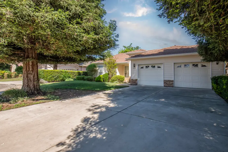 2738 W Ceres Court, Visalia, CA 93291 - #2